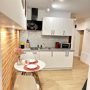  Apartament Family Dreams Old Town