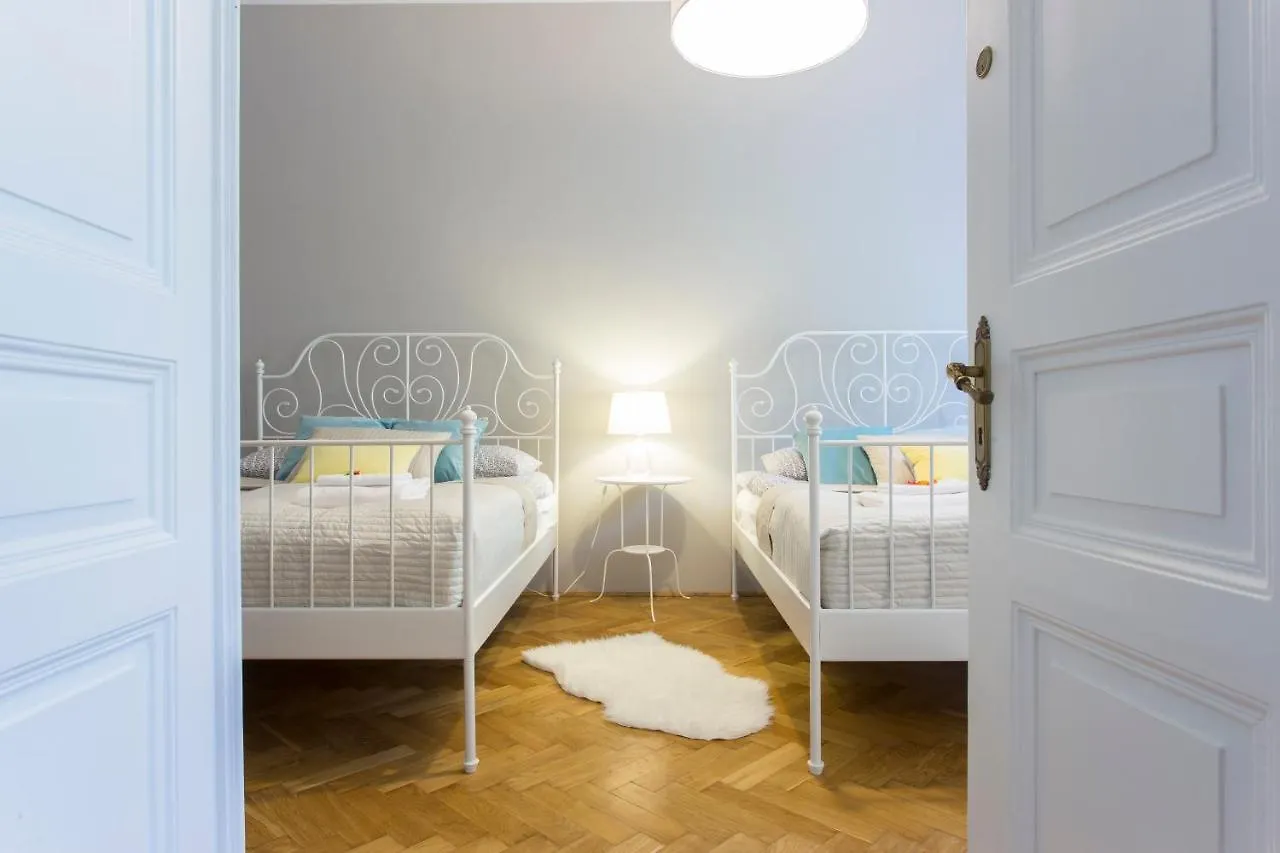 Tyzenhauz Grand Apartaments Krakow