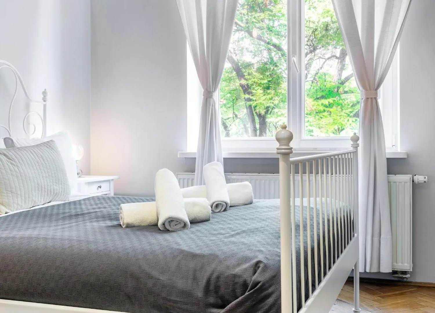 Tyzenhauz Grand Apartaments Krakow 0*,  Poland
